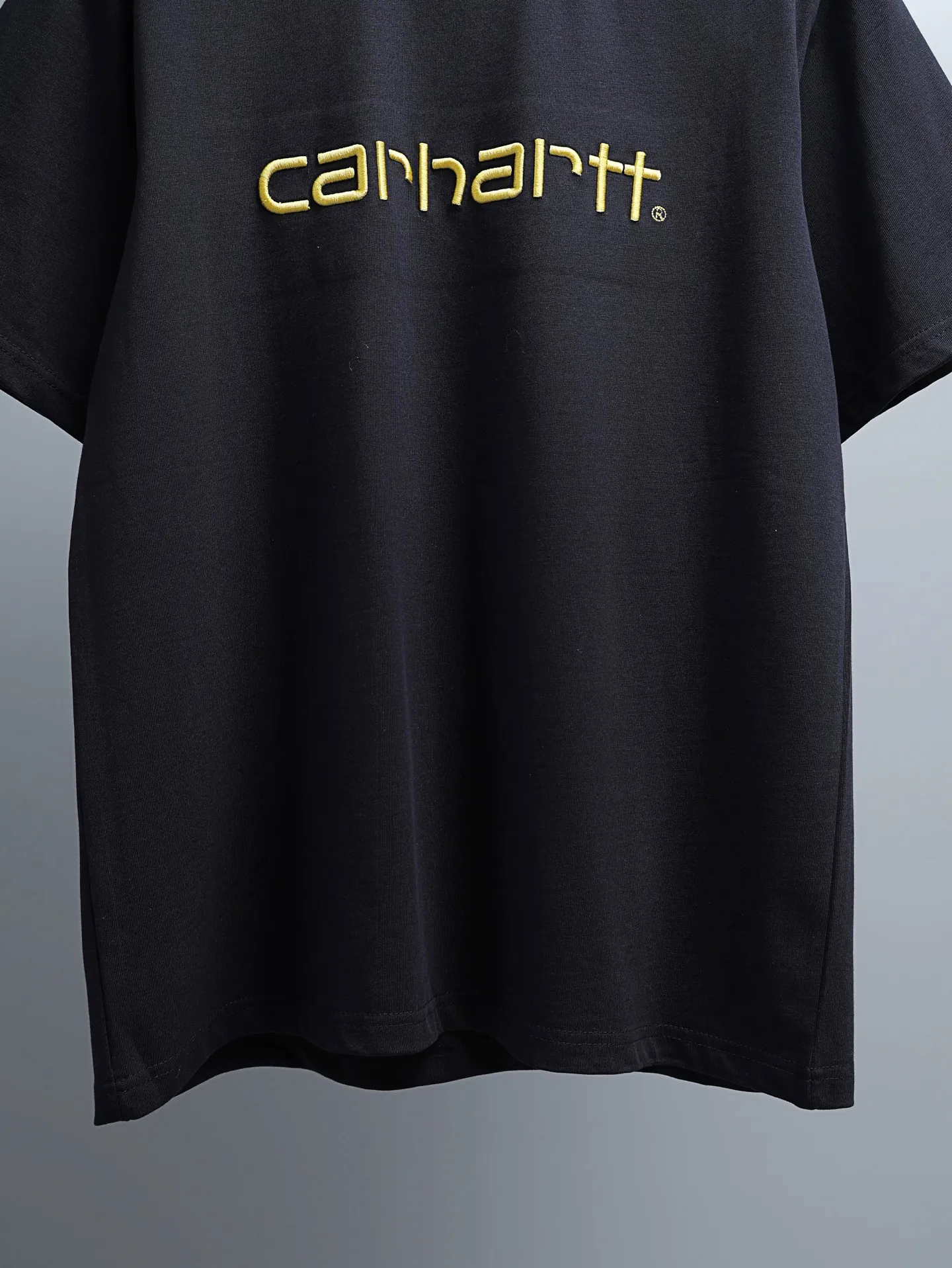 Carhartt 2꯭0꯭2꯭6 new spring and summer models ❤️ original ⌚️ high version Carhartt fabric is made of high-density pure cotton, does not deform and does not shrink. Process introduction: double thread movement. The chest logo uses high-quality embroidery🪡 technology. Color: Navy Blue SIZE: M-XXL